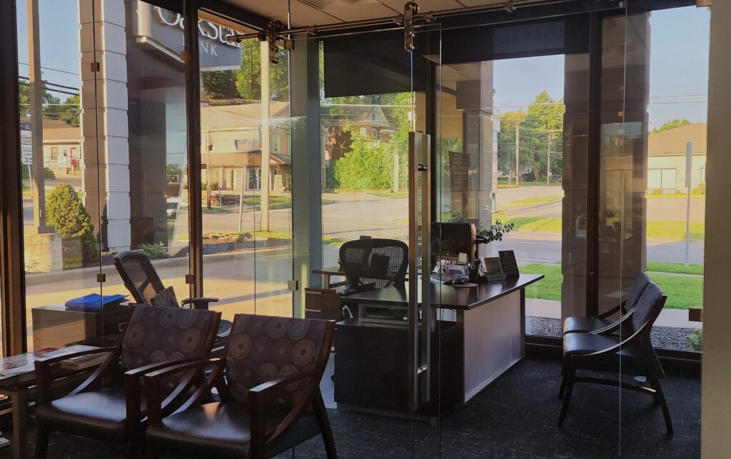 oak star interior glass 2